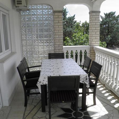 Apartmani S Dvije Spavace Sobe 4 Osobe Selce Ngoại thất bức ảnh